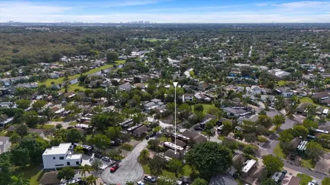 204 N Cortez Drive Margate FL 33068
