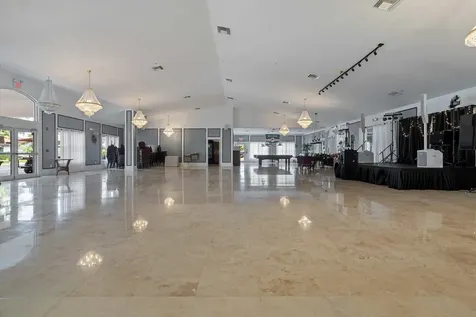204 N Cortez Drive Margate FL 33068