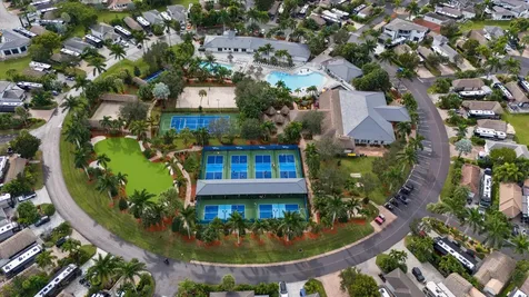 204 N Cortez Drive Margate FL 33068