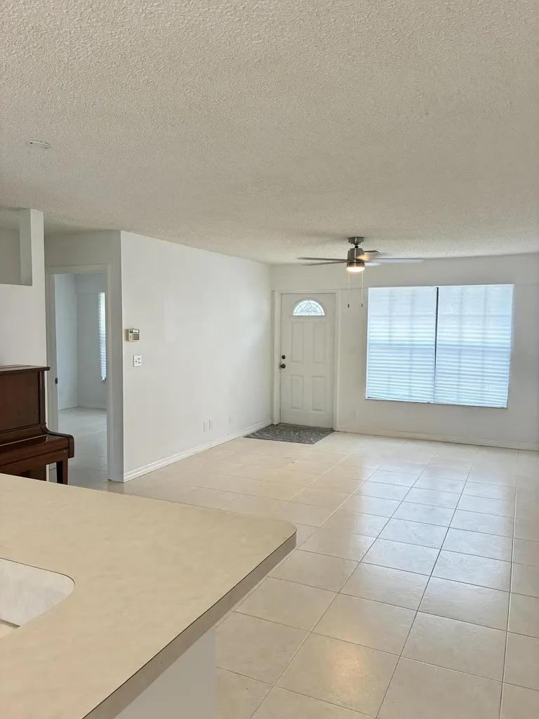 2301 Buttonwood Avenue Pembroke Pines FL 33026