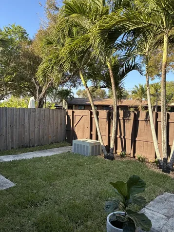 2301 Buttonwood Avenue Pembroke Pines FL 33026
