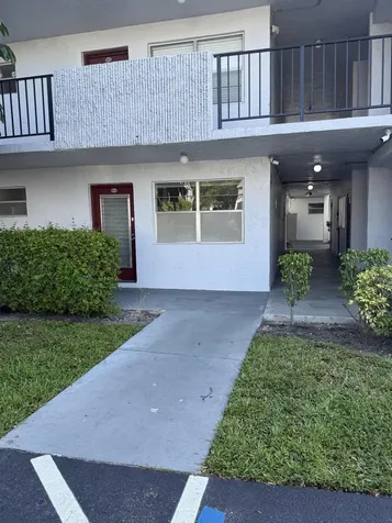 8205 NW 61st Street Tamarac FL 33321