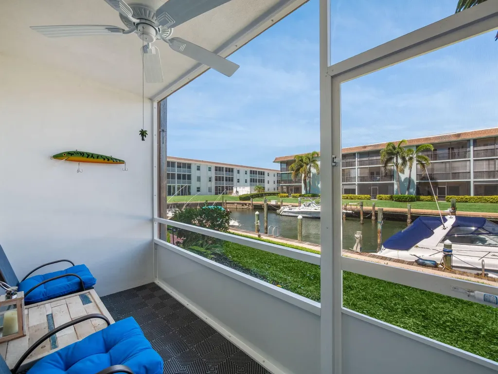 131 Doolen Court North Palm Beach FL 33408