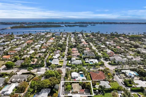 310 Russlyn Drive West Palm Beach FL 33405