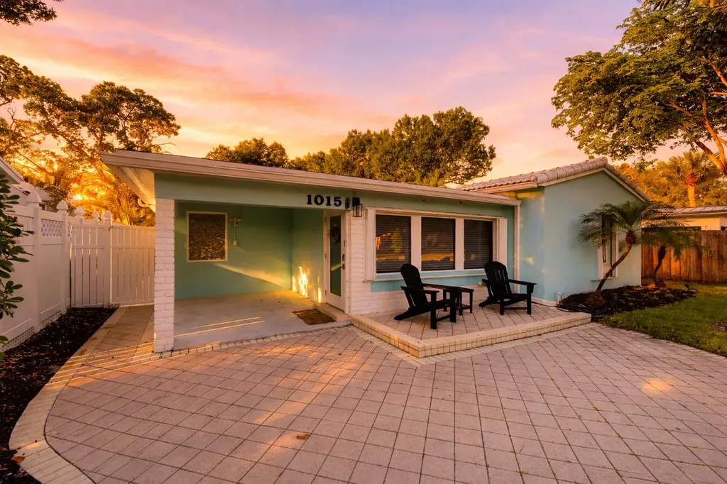 1015 SW 20th Street Fort Lauderdale FL 33315