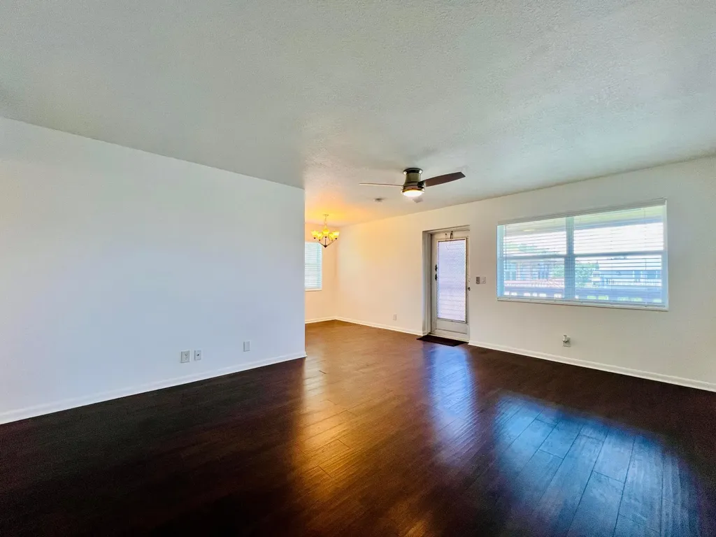 200 Northampton J West Palm Beach FL 33417