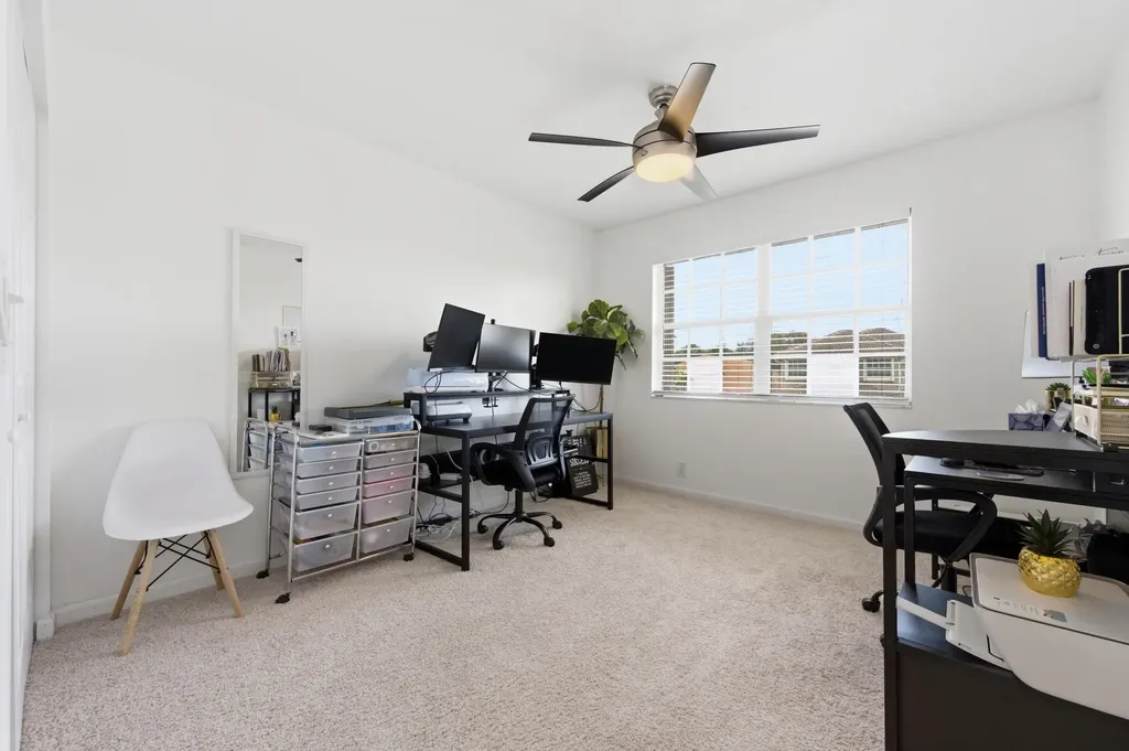 7657 Thornlee Drive Lake Worth FL 33467
