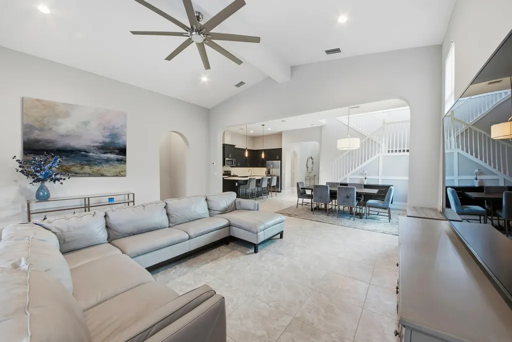 8644 Grand Prix Lane Boynton Beach FL 33472