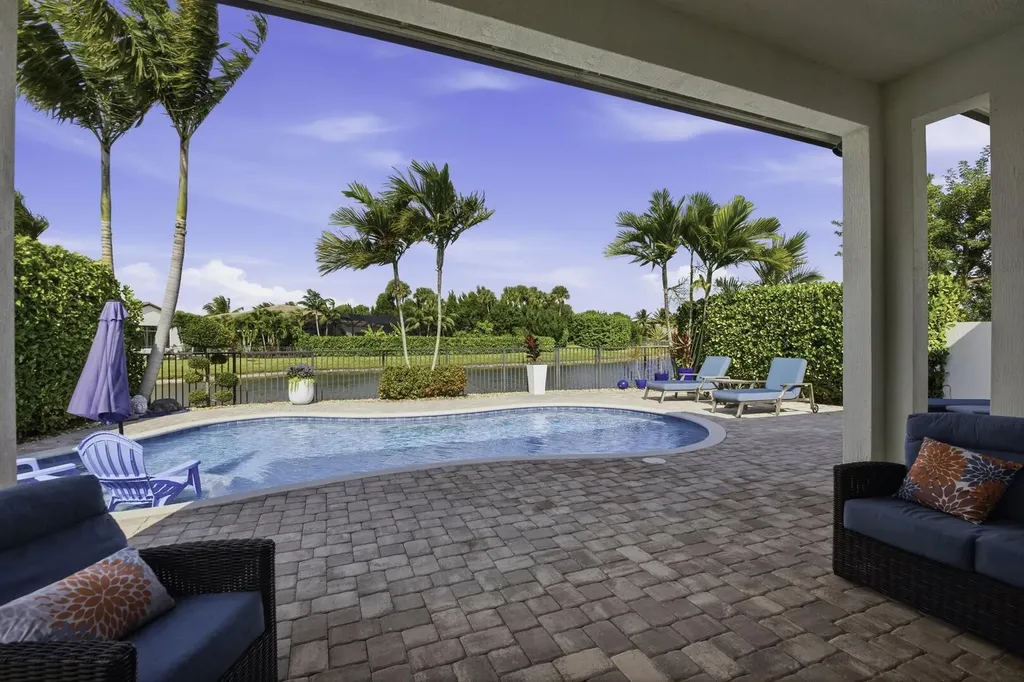 8644 Grand Prix Lane Boynton Beach FL 33472