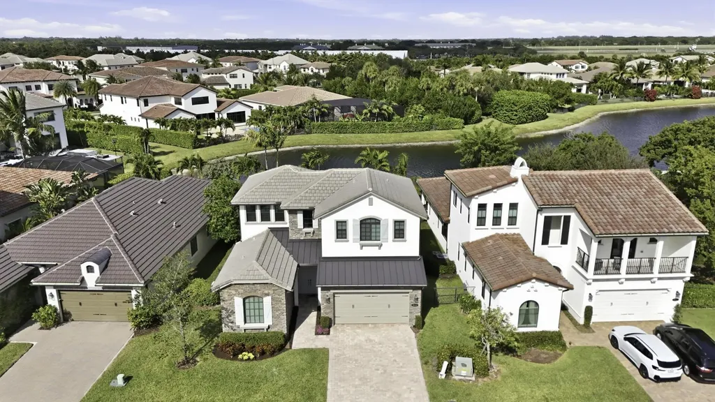 8644 Grand Prix Lane Boynton Beach FL 33472