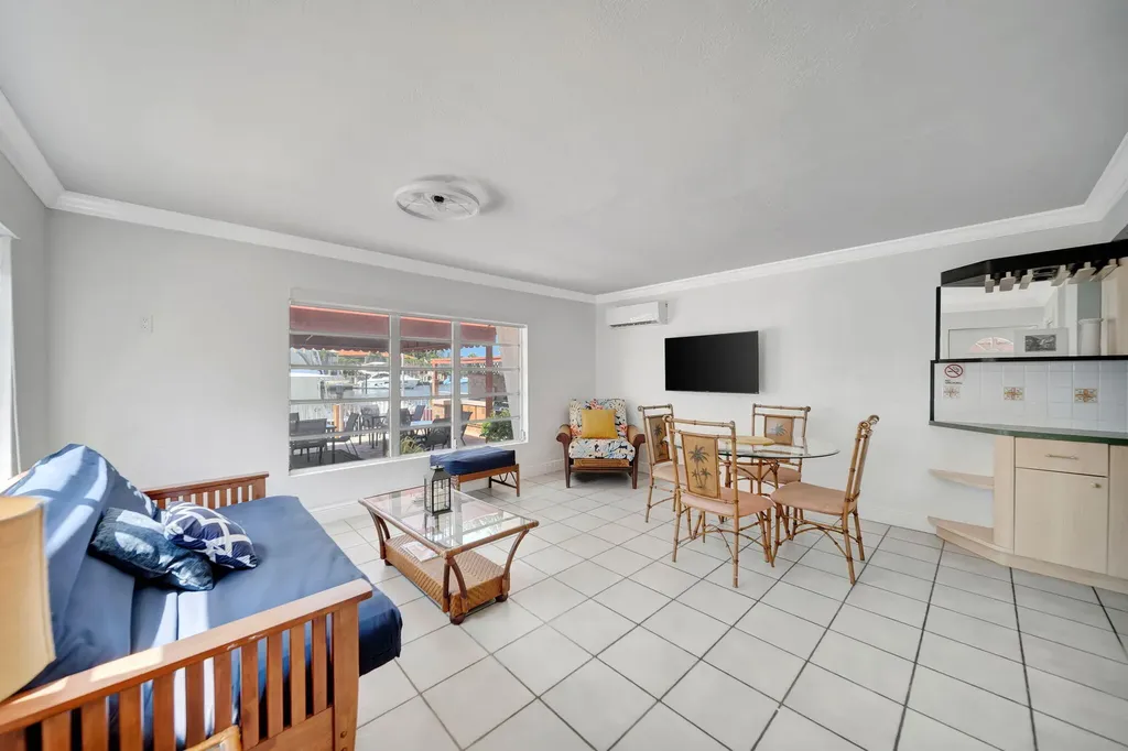 2724 NE 14th Street Fort Lauderdale FL 33304
