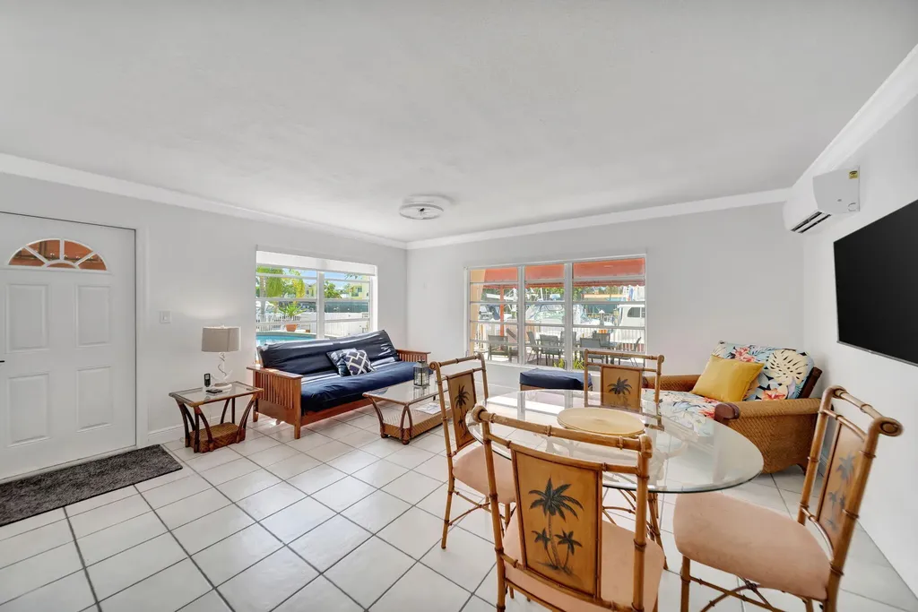 2724 NE 14th Street Fort Lauderdale FL 33304