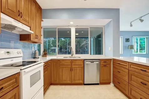 5211 SW 91st Terrace Cooper City FL 33328