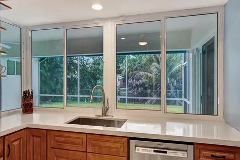 5211 SW 91st Terrace Cooper City FL 33328