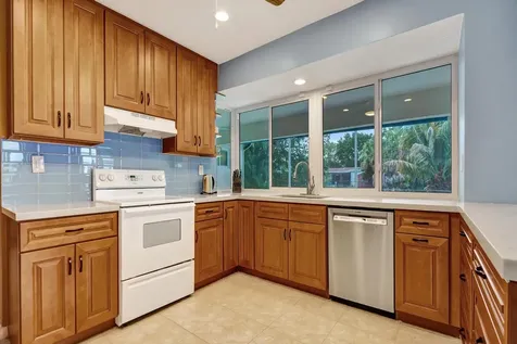 5211 SW 91st Terrace Cooper City FL 33328