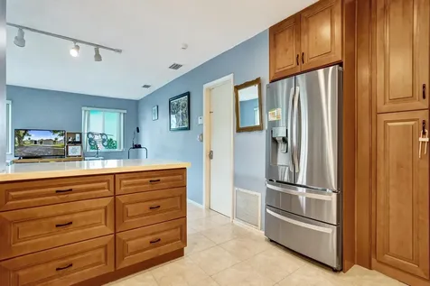 5211 SW 91st Terrace Cooper City FL 33328