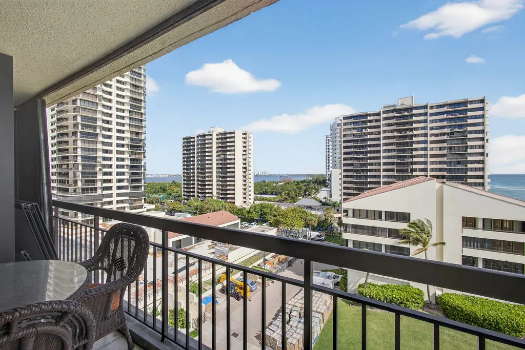 4000 N Ocean Drive Singer Island FL 33404