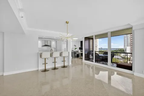 4000 N Ocean Drive Singer Island FL 33404