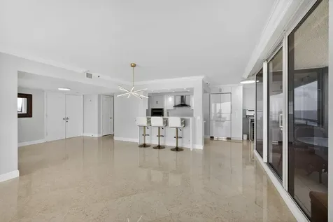 4000 N Ocean Drive Singer Island FL 33404