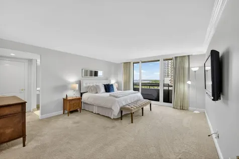 4000 N Ocean Drive Singer Island FL 33404