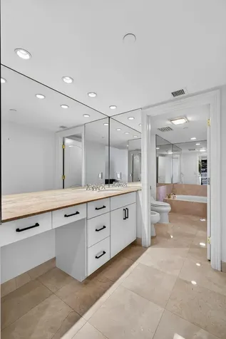 4000 N Ocean Drive Singer Island FL 33404