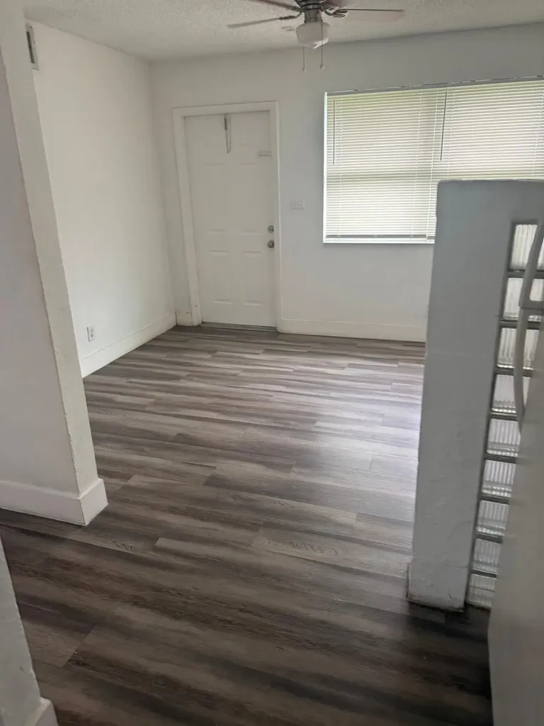 5521 SW 34th Street Pembroke Park FL 33023