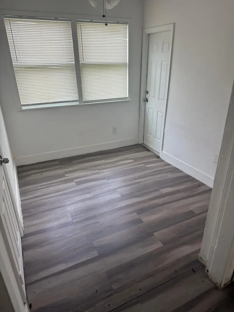 5521 SW 34th Street Pembroke Park FL 33023