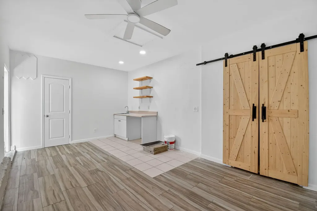 220 SW 16th Street Dania Beach FL 33004