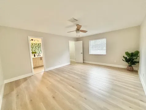 1753 16th Court N Lake Worth Beach FL 33460