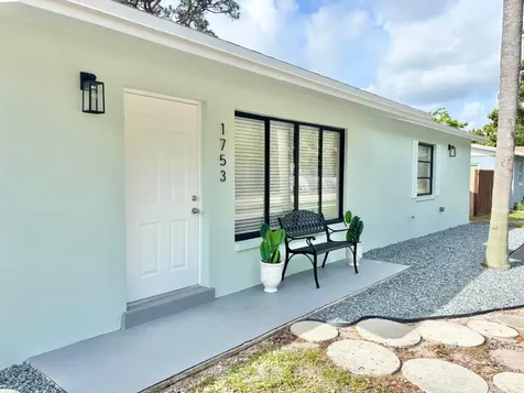 1753 16th Court N Lake Worth Beach FL 33460