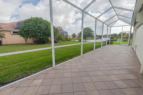 668 SW Lake Charles Circle Port St Lucie FL 34986