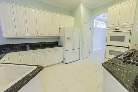 668 SW Lake Charles Circle Port St Lucie FL 34986