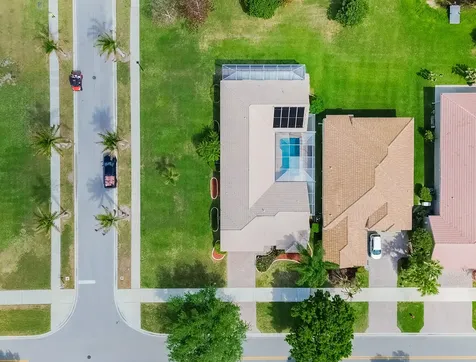 668 SW Lake Charles Circle Port St Lucie FL 34986