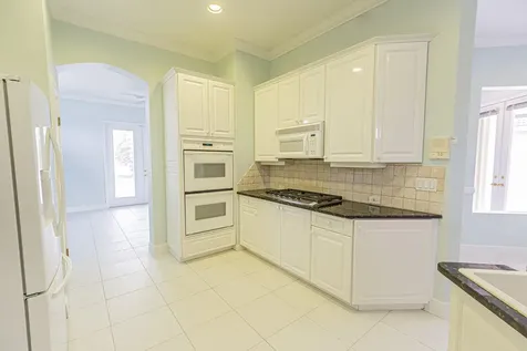 668 SW Lake Charles Circle Port St Lucie FL 34986