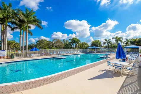 668 SW Lake Charles Circle Port St Lucie FL 34986