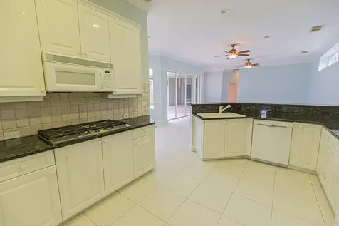 668 SW Lake Charles Circle Port St Lucie FL 34986