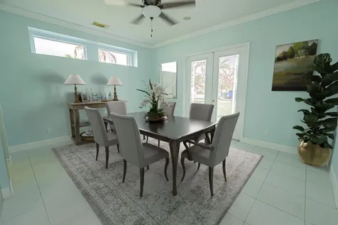 668 SW Lake Charles Circle Port St Lucie FL 34986