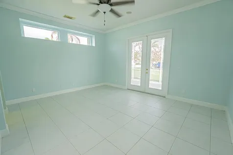 668 SW Lake Charles Circle Port St Lucie FL 34986