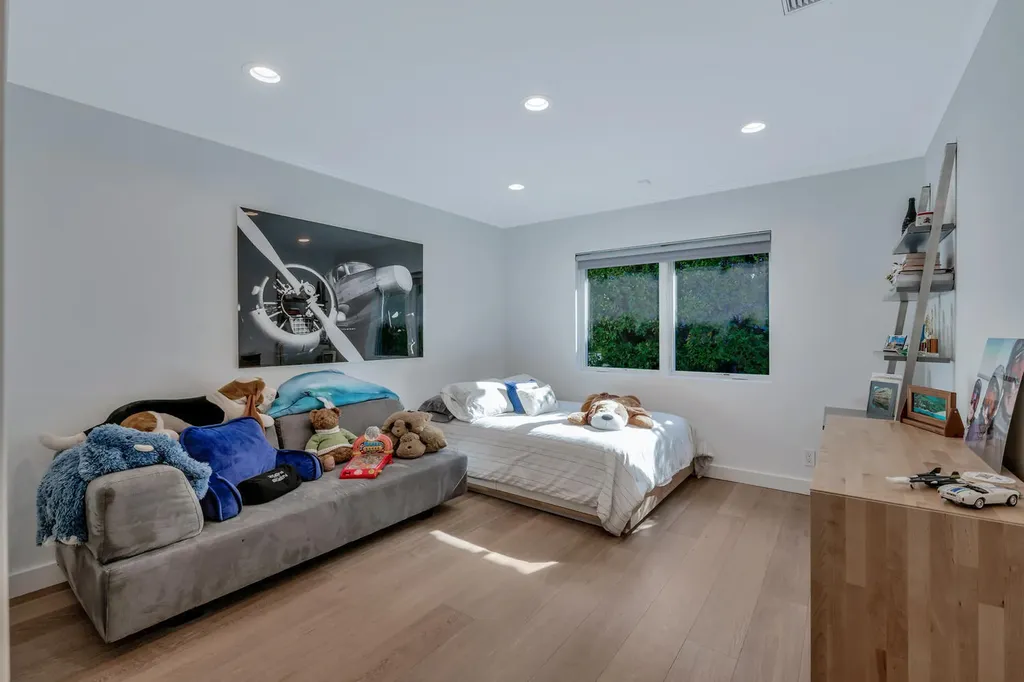264 Sandpiper Drive Palm Beach FL 33480