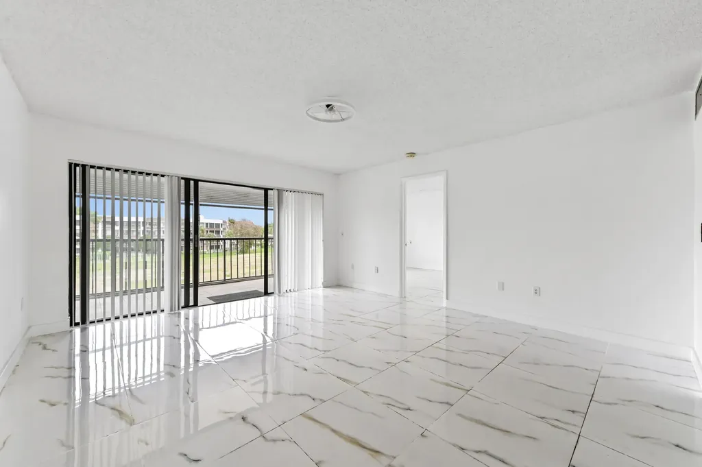 4793 Esedra Court Lake Worth FL 33467