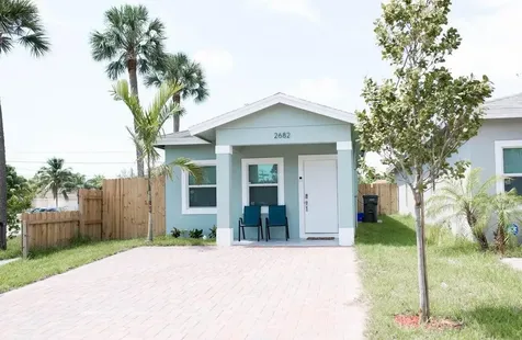 2682 Nokomis Avenue West Palm Beach FL 33409