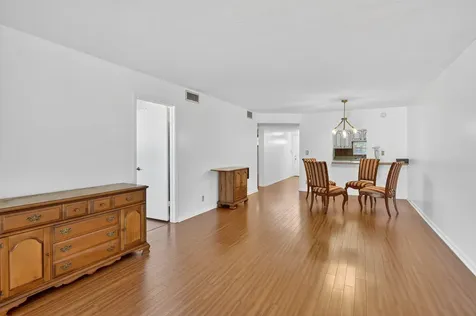 8921 S Hollybrook Boulevard Pembroke Pines FL 33025