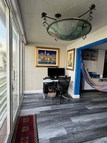 131 SE 3rd Avenue Dania Beach FL 33004