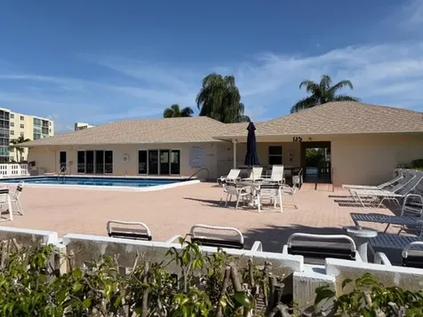 131 SE 3rd Avenue Dania Beach FL 33004