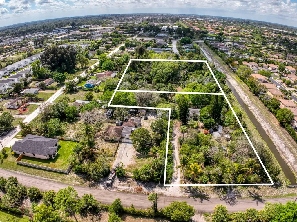 475 1st Street West Palm Beach FL 33413
