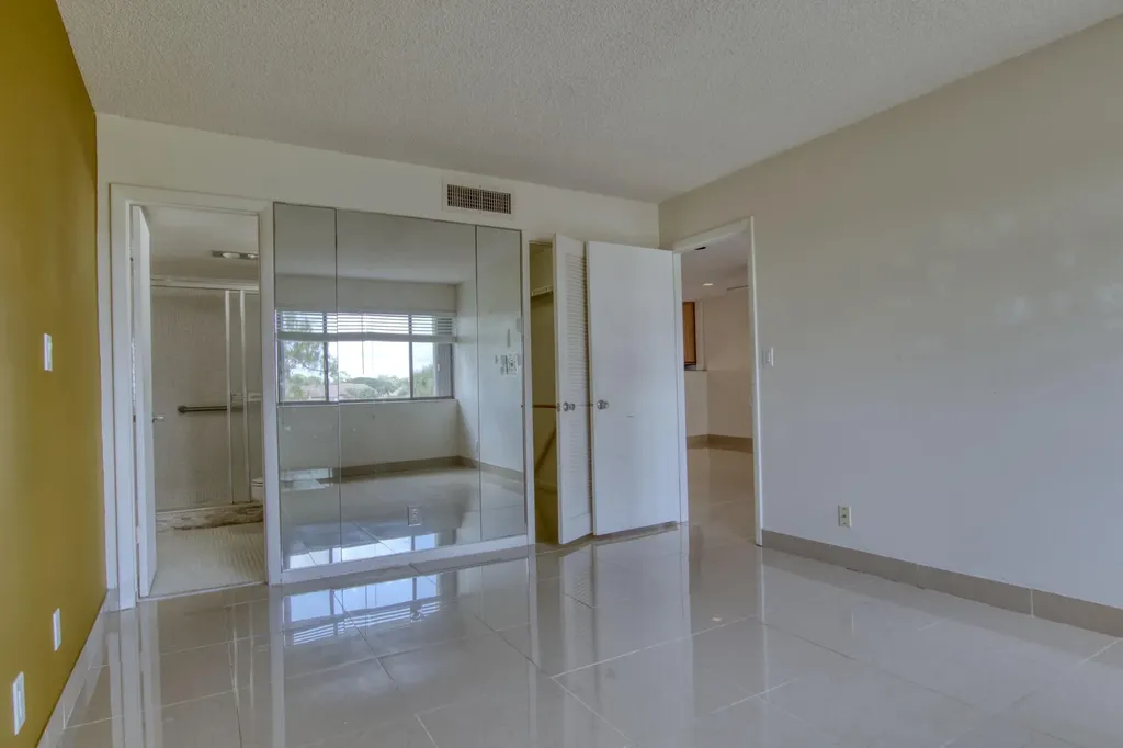 4471 Luxemburg Court Lake Worth FL 33467