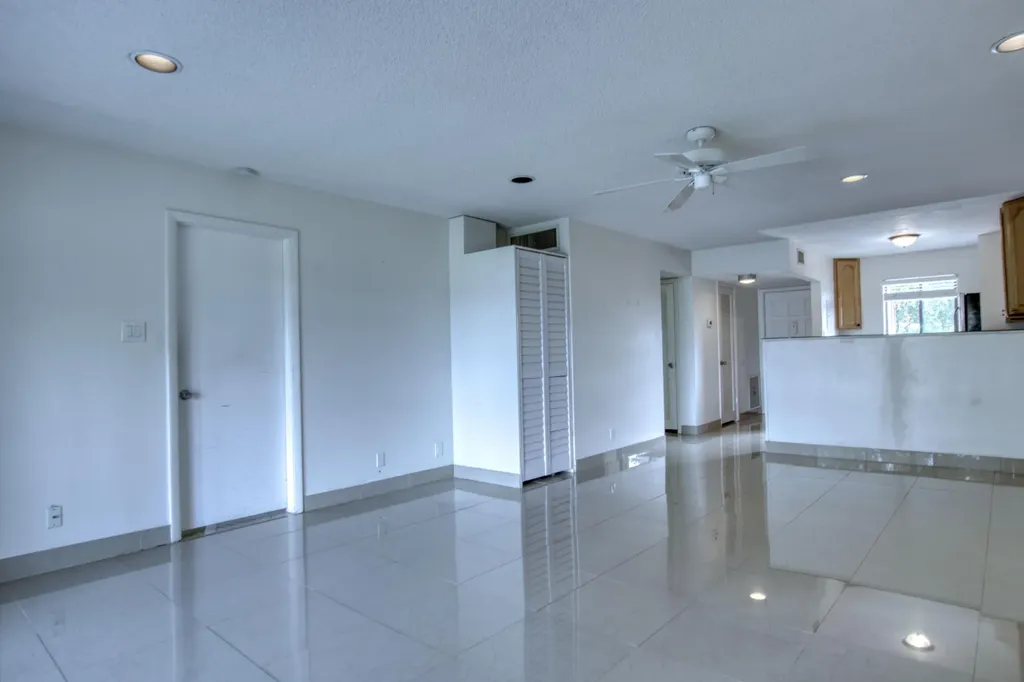 4471 Luxemburg Court Lake Worth FL 33467