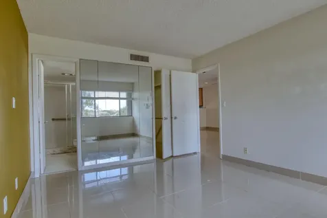 4471 Luxemburg Court Lake Worth FL 33467