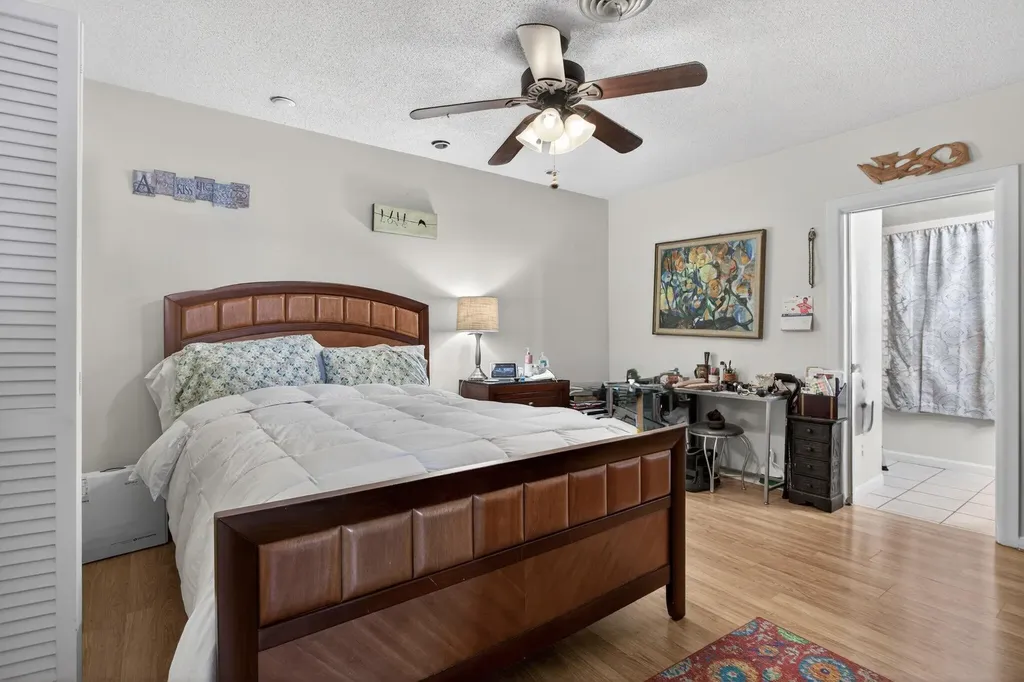 371 SE 1st Avenue Pompano Beach FL 33060