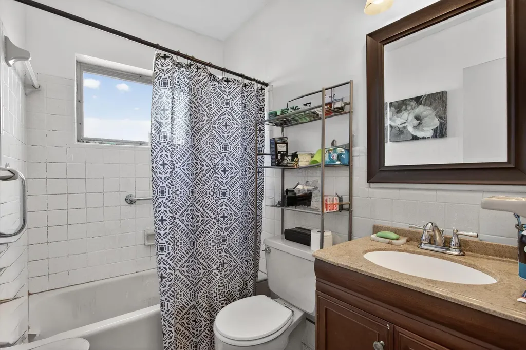 371 SE 1st Avenue Pompano Beach FL 33060